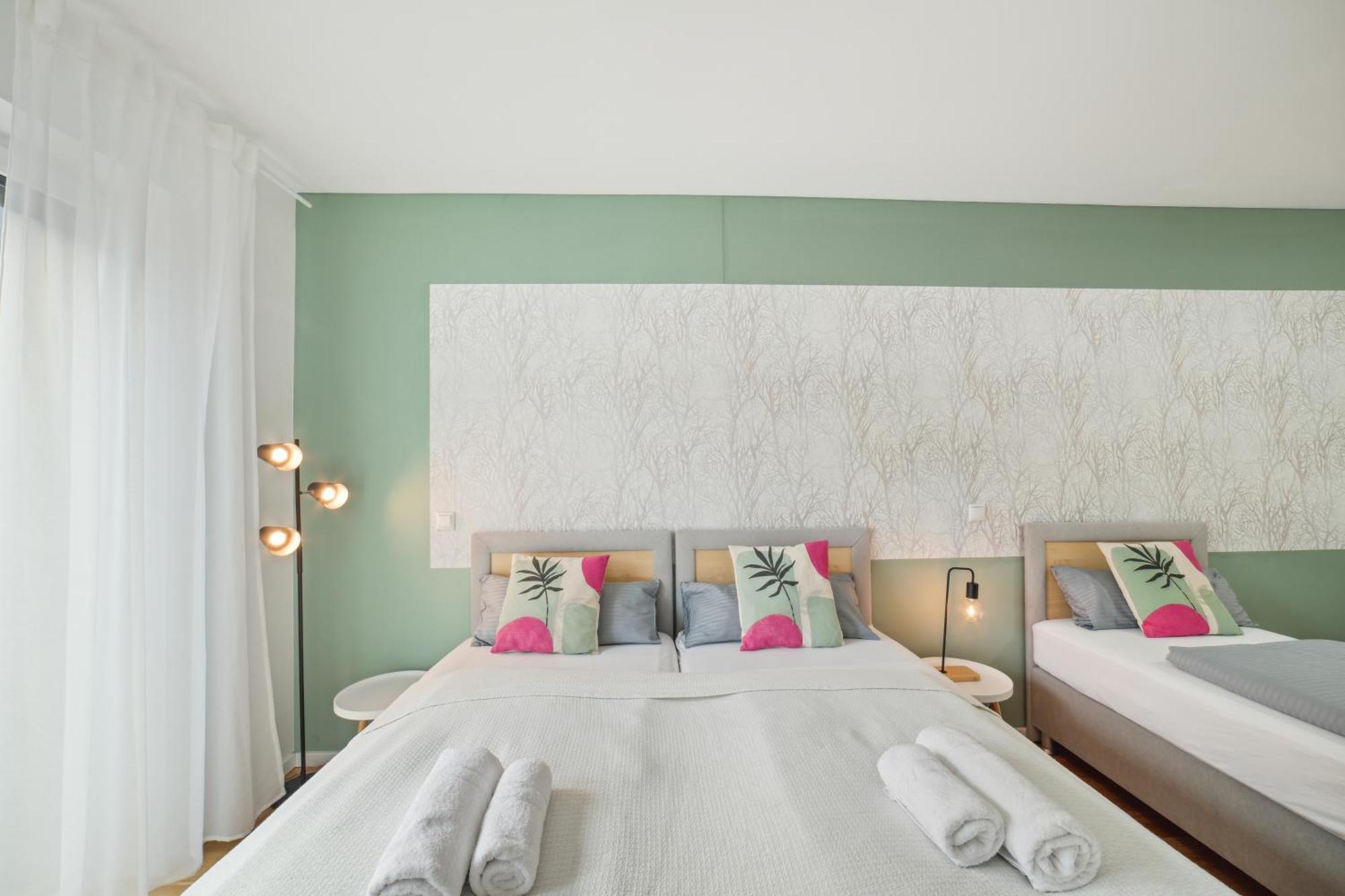 Sali Homes R4 - High-Quality Apartment With Terrace Bayreuth Buitenkant foto